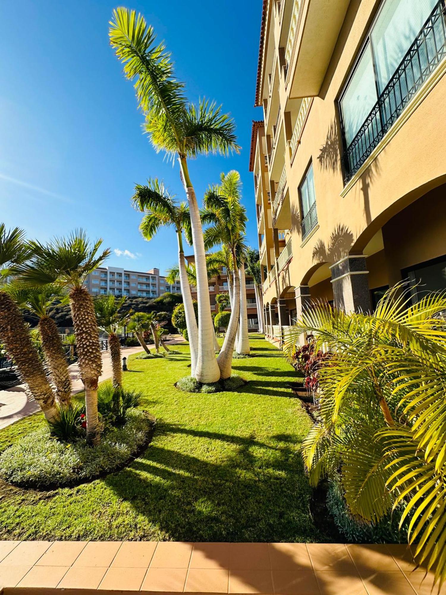 El Nautico Coral Suites San Miguel de Abona Exterior photo