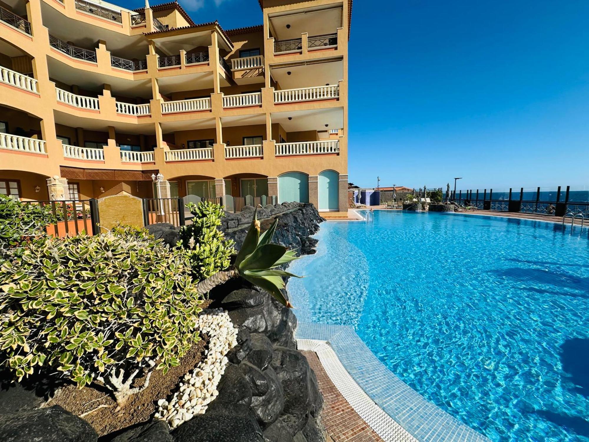 El Nautico Coral Suites San Miguel de Abona Exterior photo